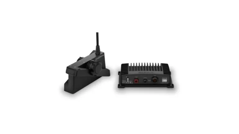 Garmin LiveScope XT System With GLS 10 and LVS62 Transducer