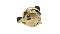 Shimano Calcutta Conquest 100-200 Casting Reels